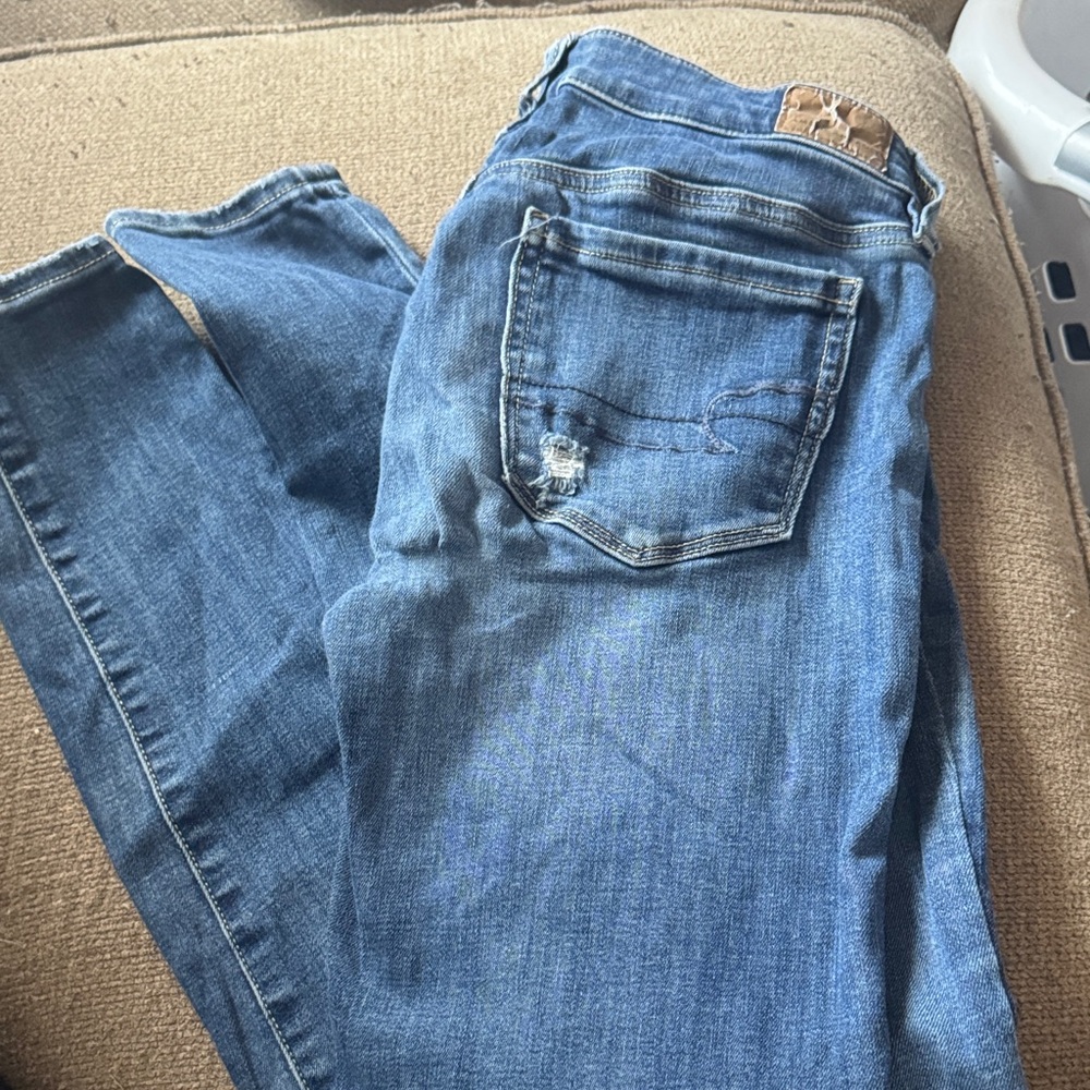 American Eagle Outfitters Ripped Blue Skinny Jeans - Picture 2 of 2
